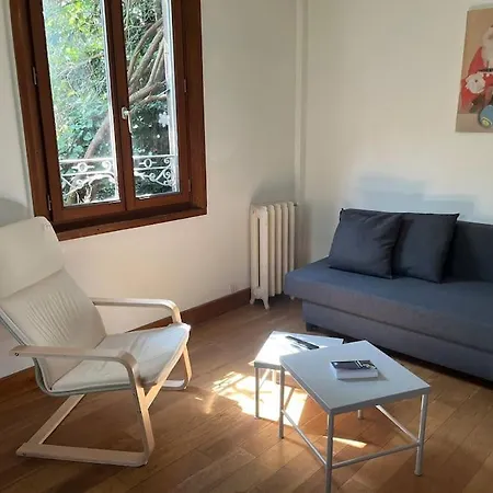 Lovely House Close To Paris Ferienhaus
